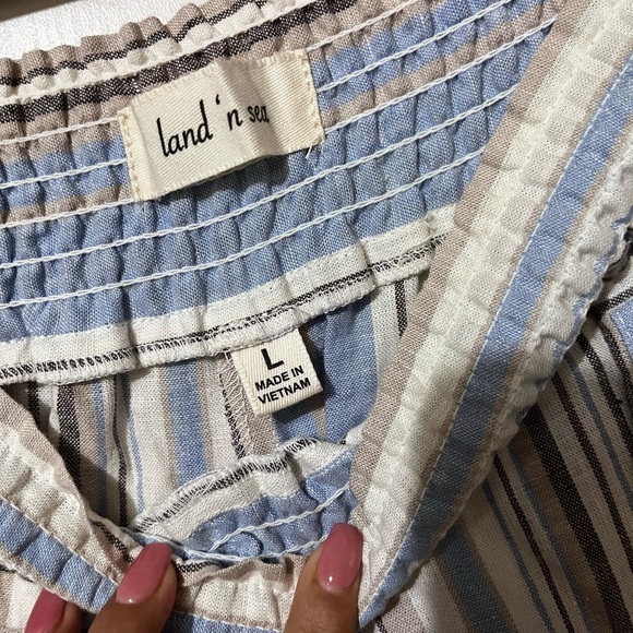 Chic Striped Maxi Pants in Blue and White - Picture 6 of 9